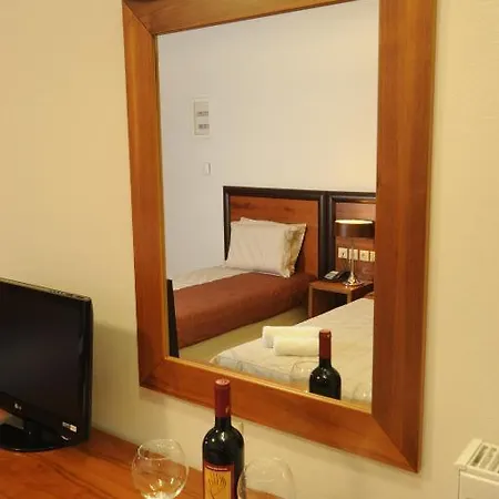 Philippeio 3* Krinídhes