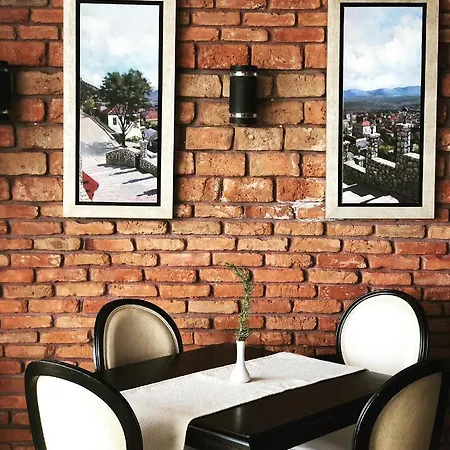 Hotel Philippeio 3*