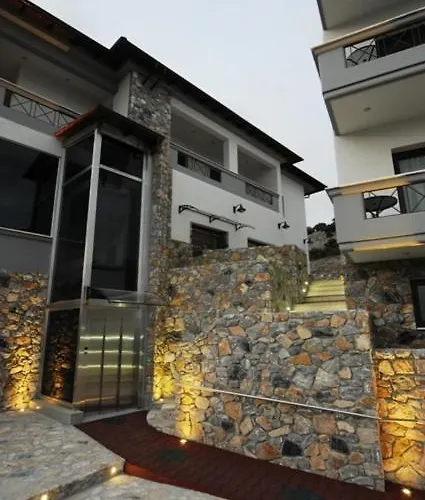 Hotel Philippeio 3*